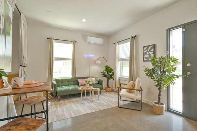 Bo Luc Lac - New Saigon