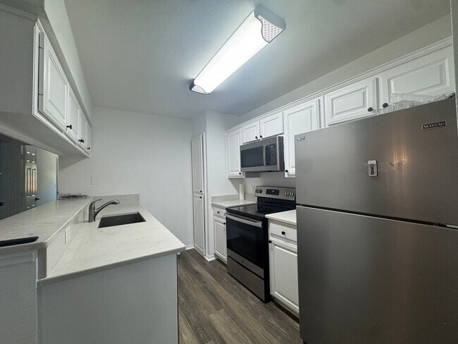 Photo - 305 N Arizona Dr Unit 307