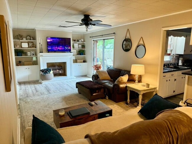 Photo - 4623 Leatherwood Ave