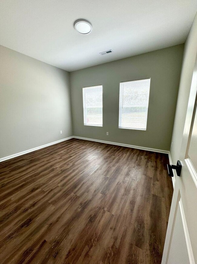 Photo - 102 Sidewinder Dr