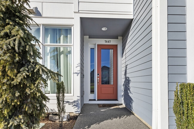 Photo - 7447 SE Chinquapin Dr