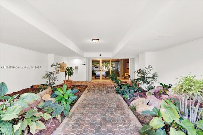 Photo - 145 SE 25th Rd Unit 803