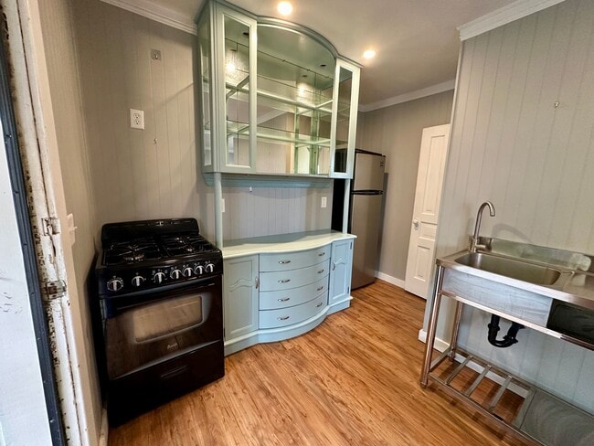 Photo - Temple Units Unit 1603 I St. Studio