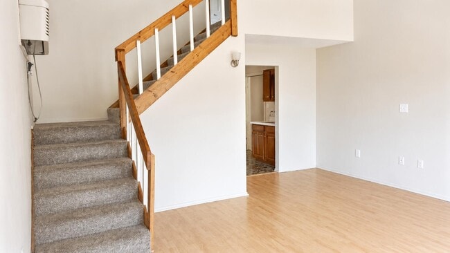 Building Photo - 141 Weslee Way Unit 9