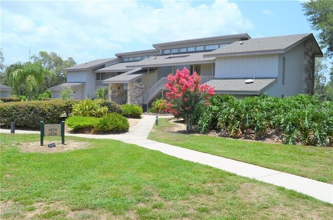 Building Photo - 2220 Burnway Rd Unit 2220