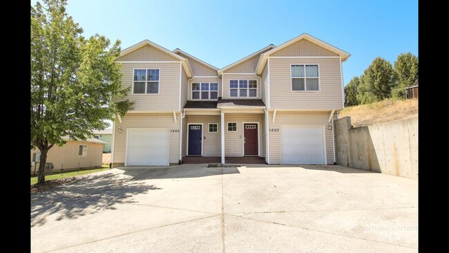 Photo - 1005 Bonnie Ct Townhome