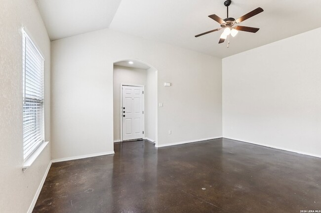 Photo - 219 Eugene Pass