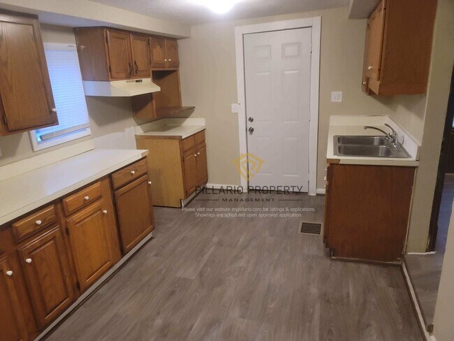 Photo - Large 3 Bedroom-Richmond, Indiana