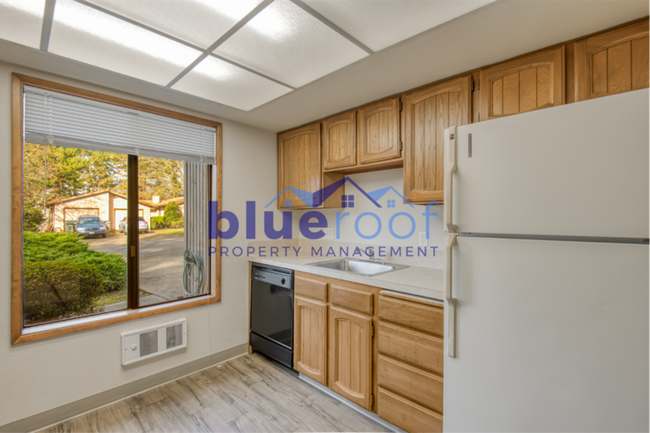 Photo - 429 SW 121st Pl