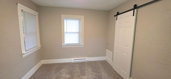 Photo - 3 Bedroom, 1 Bath home on North National for $950!