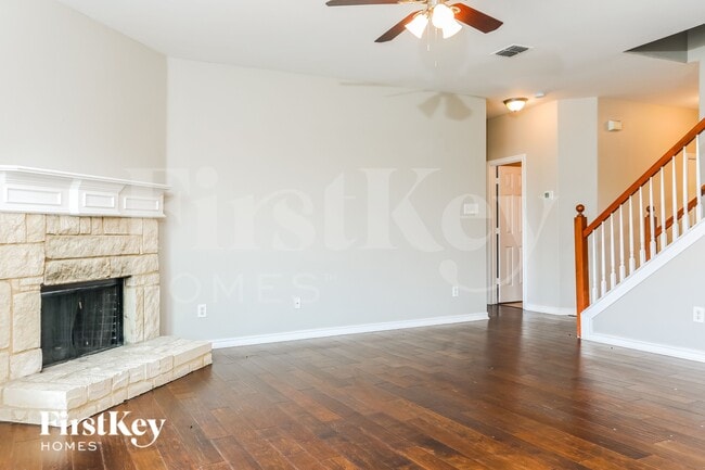 Photo - 1746 Summerwood Ln