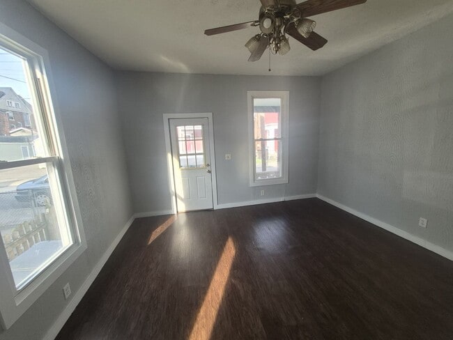 Photo - 1822 Pearl St