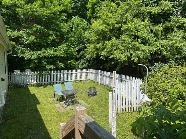 Photo - Furnished 3 bedroom home in Lebanon