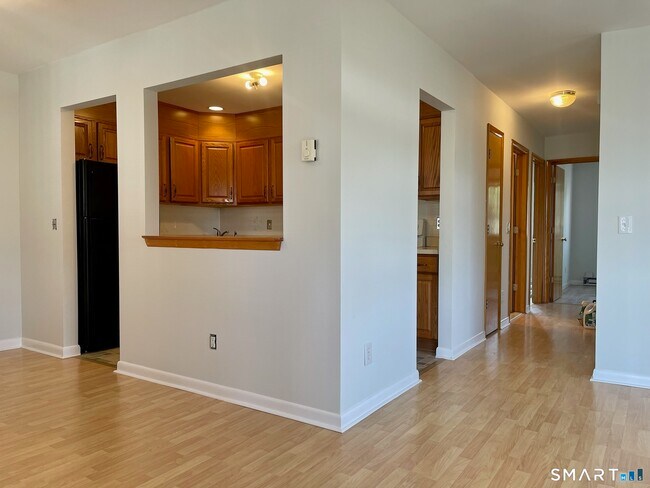 Photo - 31 Glenwood Ave Unit #6