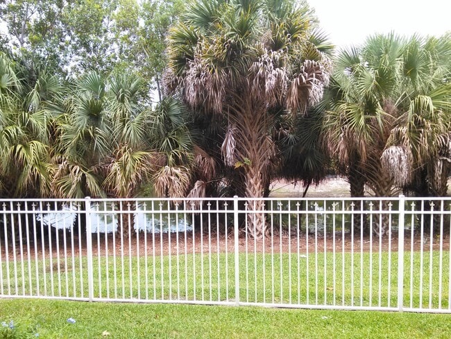 Photo - Large 3 bedroom with garage Unit 105