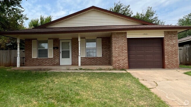 Building Photo - 3 Bed 2 Bath in OKC! Rental