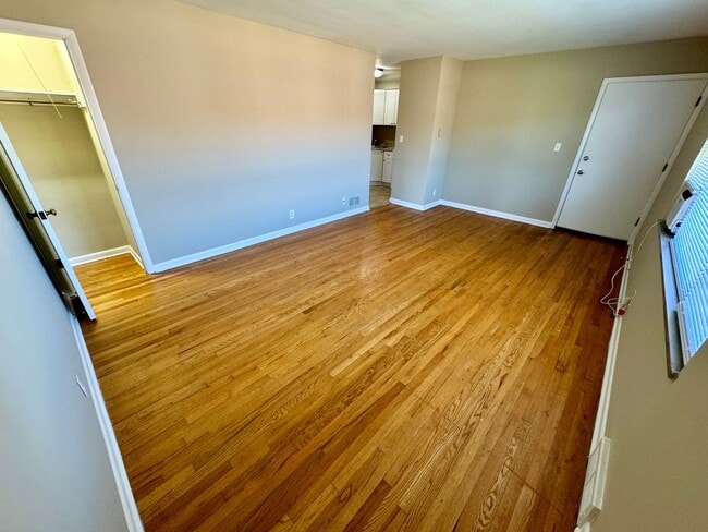 Photo - 1 Bedroom - Grandview Area Unidad 1234KIG