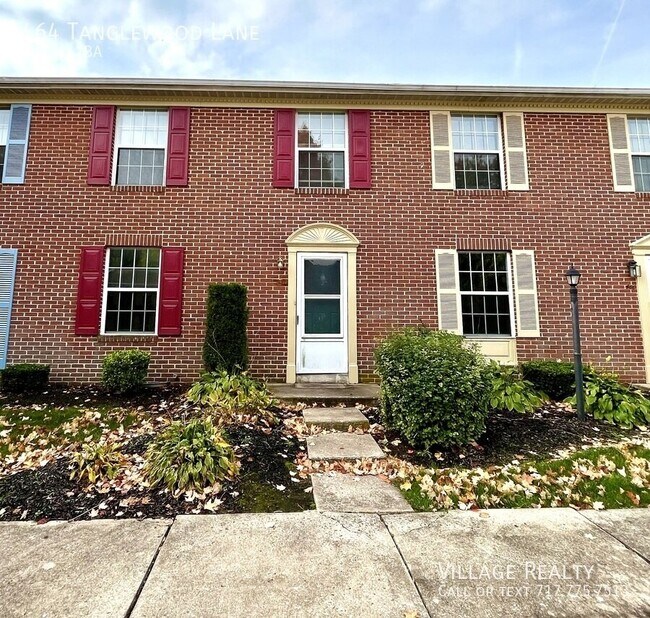 Photo - 464 Tanglewood Ln