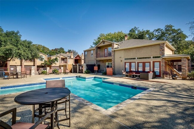 Building Photo - 6804 N Capital of Texas Hwy Unit 825