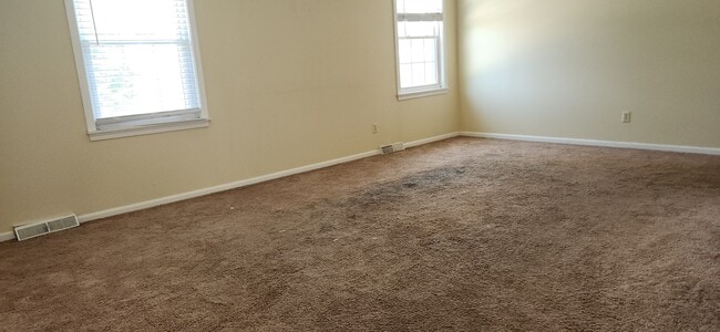 Photo - 201 Applewood Dr Unit Apt2