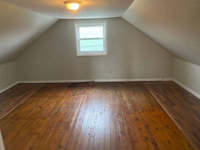 Photo - Camargo Red Brick House 3 Bedroom+ Bonus and 1 Bath