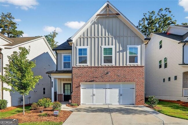 Photo - 608 Avondale Pk Cir