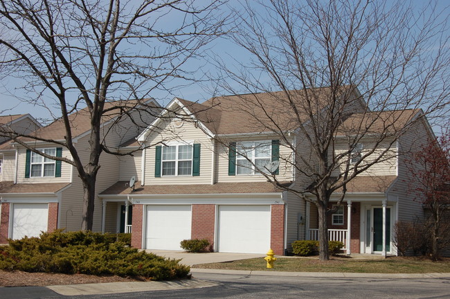 Brookfield Townhomes - Brookfield Townhomes Unit 1576 Brookfield Circle