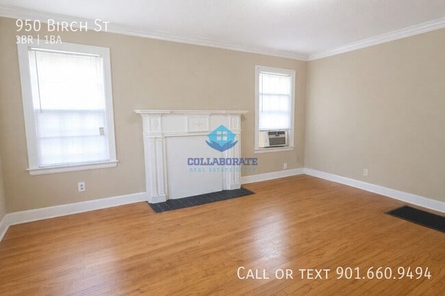 Photo - 950 Birch St