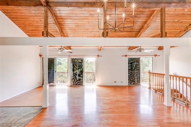 Photo - 208 Westhaven Dr