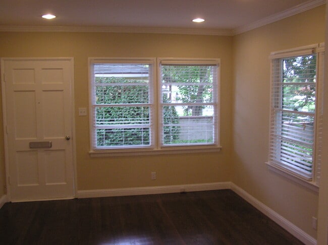 Photo - 3909 W Chandler Blvd