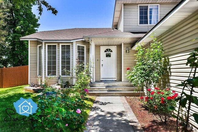 Photo - 5499 S Yarrow Pl