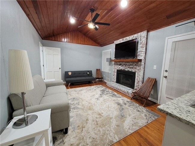 Photo - 2966 Cardinal Lake Cir NW