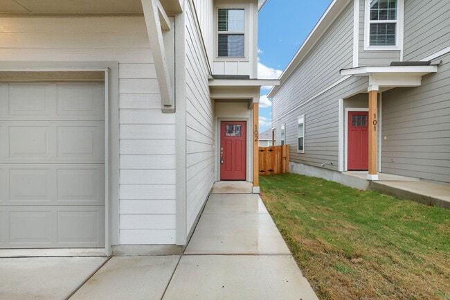Photo - Beautifully Designed Townhome with Upscale Finishes