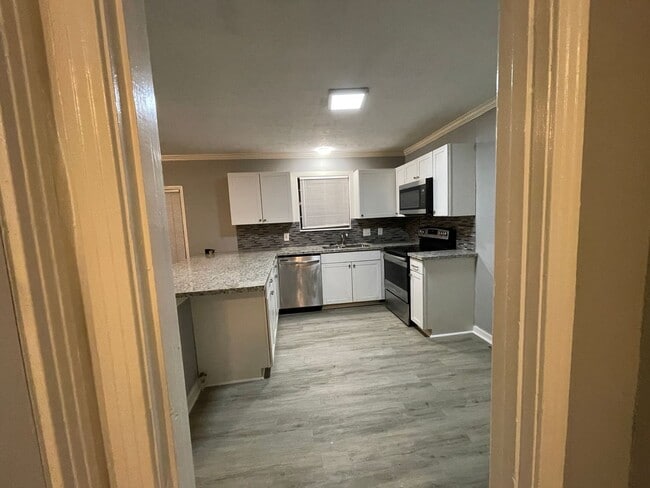 Photo - RECENTLY REMODELED HOME IN LA MARQUE