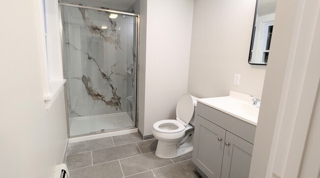 High End Bathroom - 536 Bridge St Unit 2
