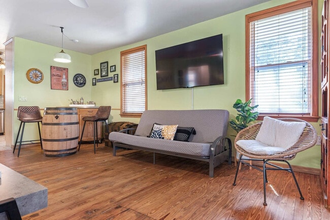 35 Desoto Pl Unit SI ID1281968P