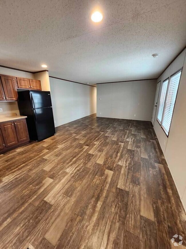 Building Photo - 2803 Viewfield Ln Rental