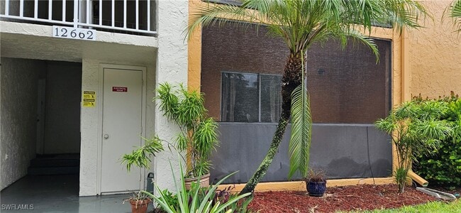 Building Photo - 12662 Kenwood Ln Unit B Rental