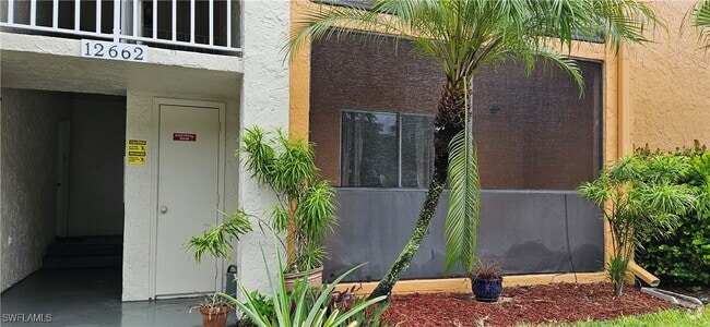 Building Photo - 12662 Kenwood Ln Unit B Rental
