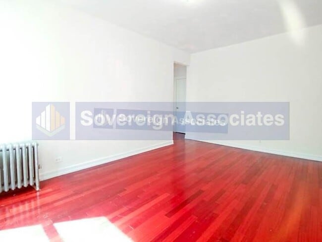 Photo - 710 W 173rd St Unidad 44