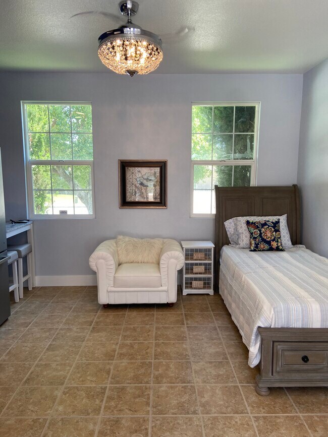 Fully Furnished - 30685 Desert Eagle Way Unit Casita