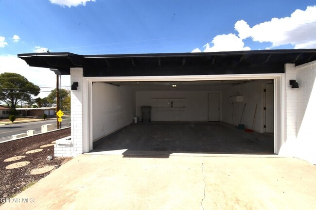 Photo - 200 Belvidere St