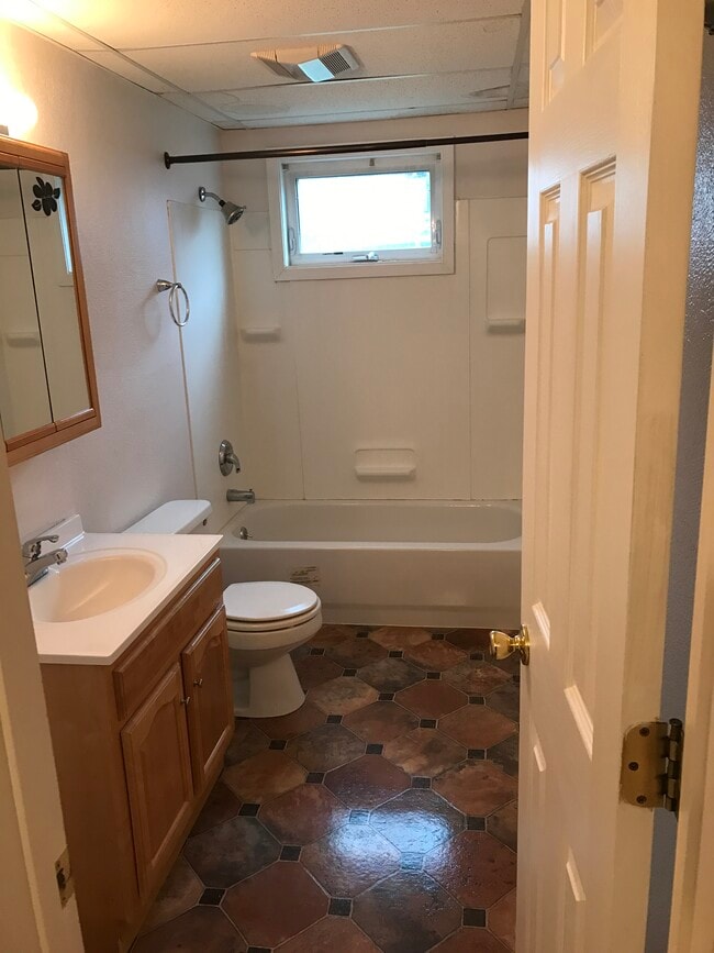 Photo - 649 Jennie Ln