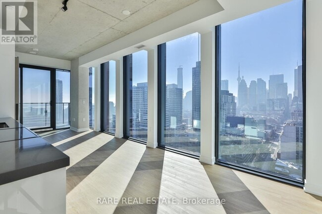 Photo - 284 King St E Unité 2304