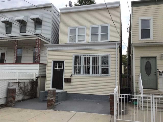 Photo - 213 Nunda Ave House