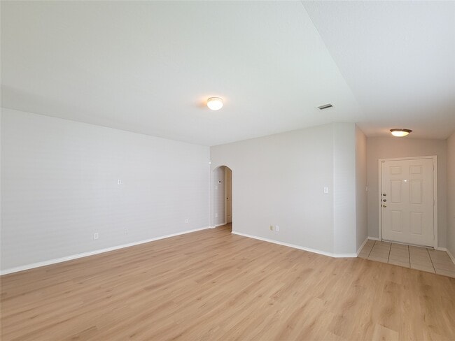 Photo - 7438 Fox Knoll Ln
