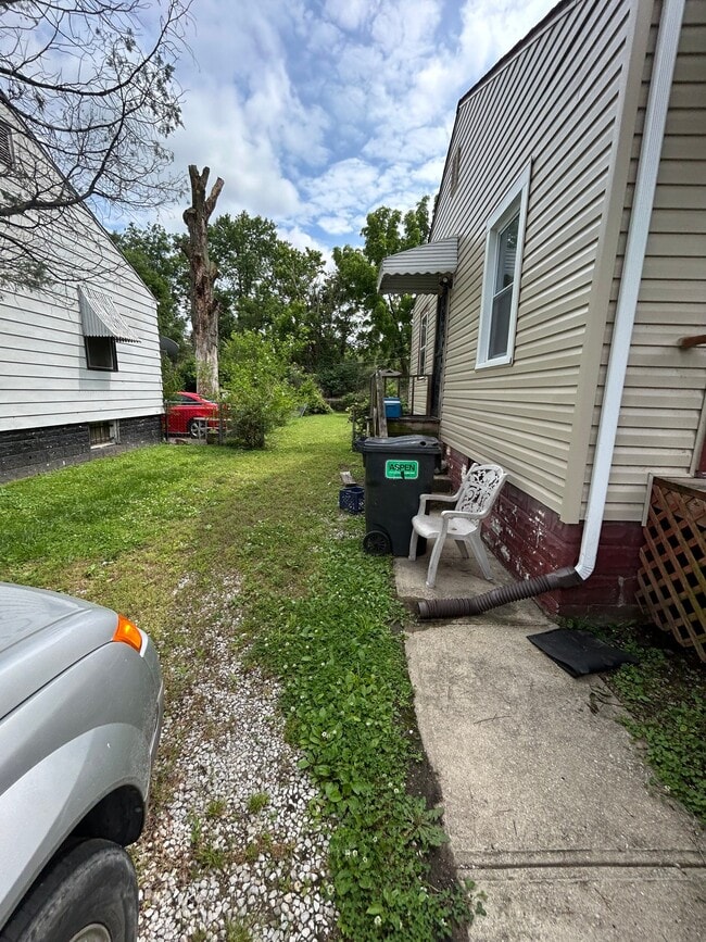 Photo - 5510 Avon Pl