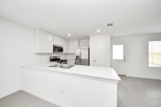 Photo - 31422 Casacalenda Ln