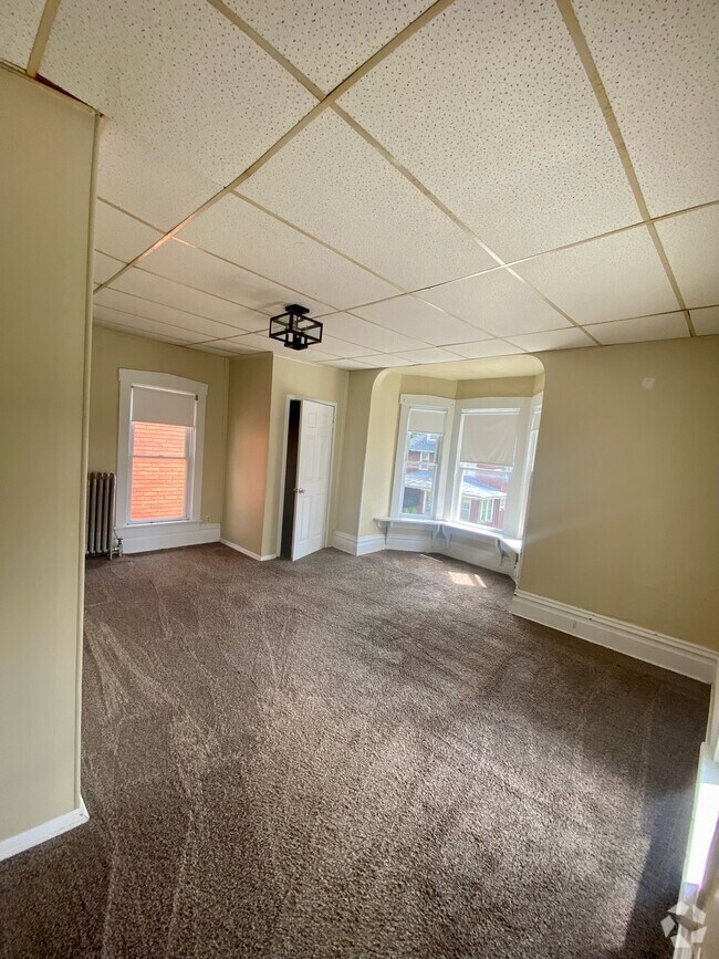 Townhomes for Rent with Utilities Included in Clinton Township PA