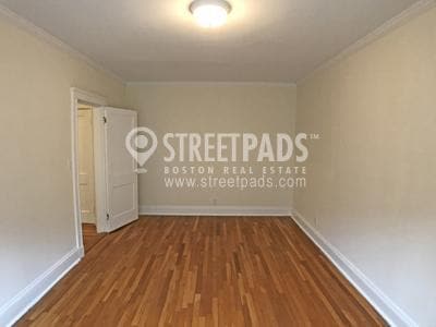 Photo - bedroom in Cambridge MA 02138